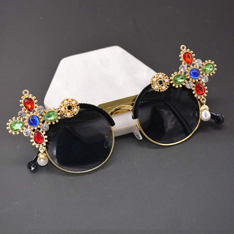 Photography Fashion - Ornements en strass pour femmes aux