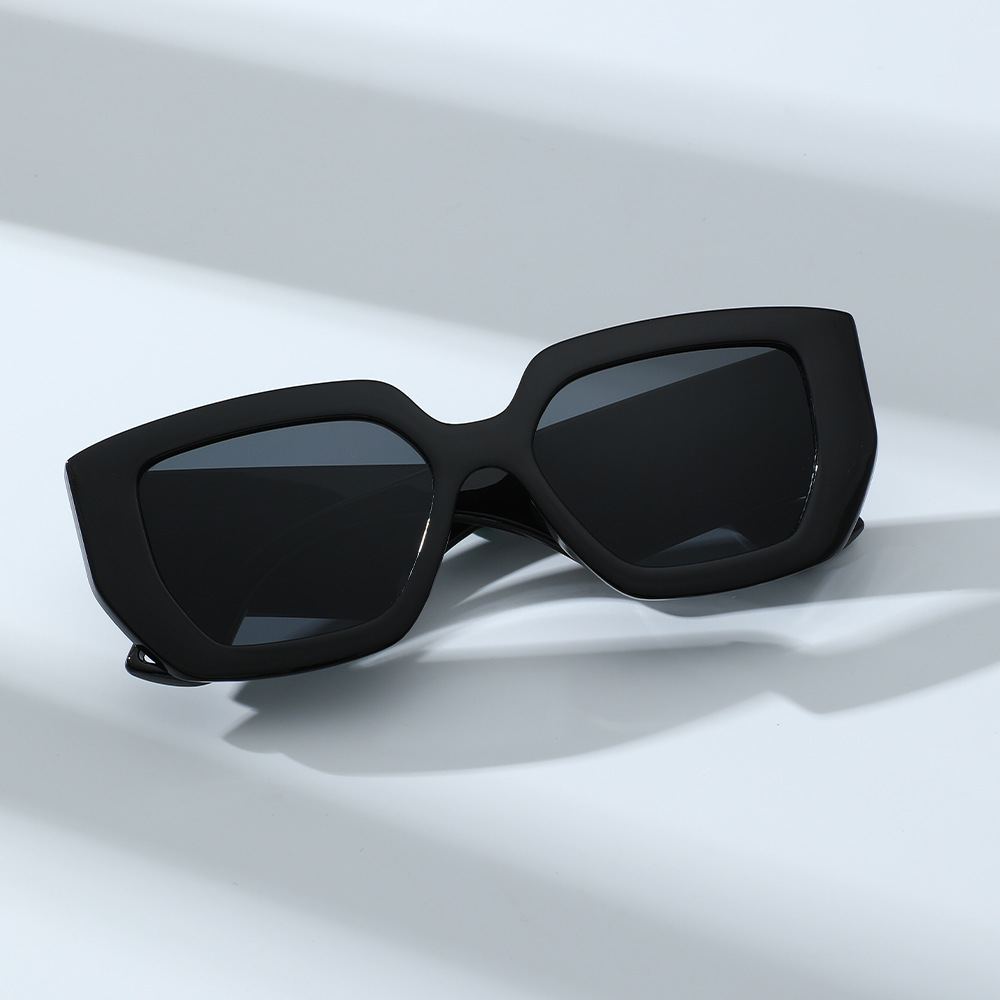 Lunettes de soleil surdimensio - Photography Fashion avis et prix