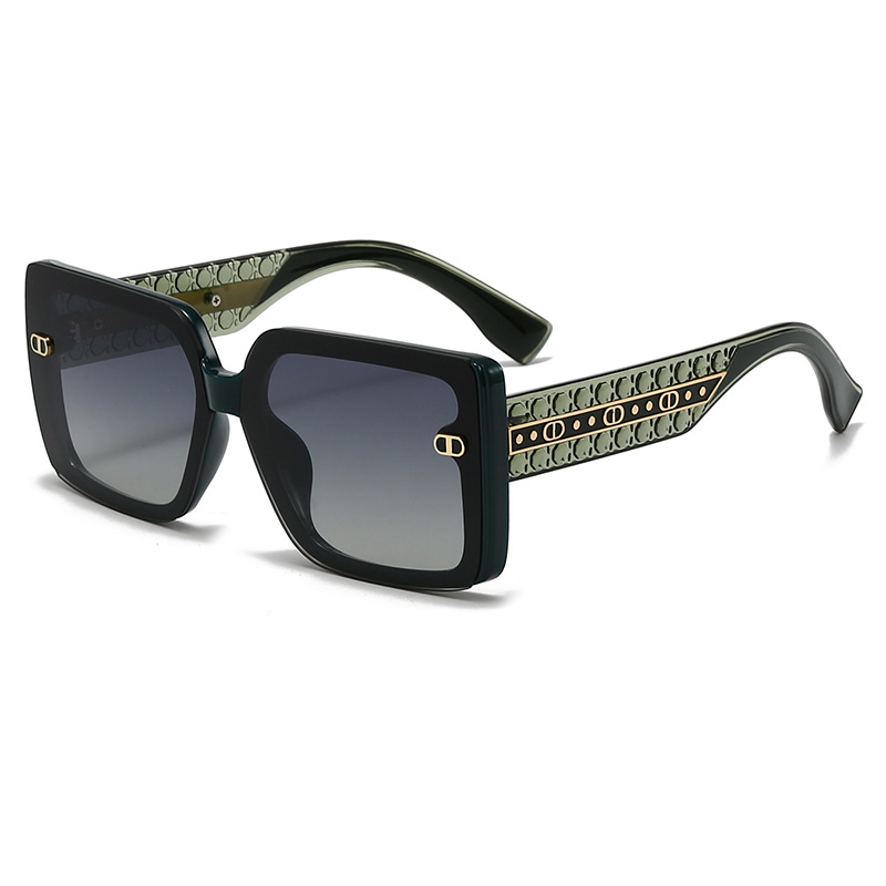 Lunettes rétro minimalistes à  - Photography Fashion avis et prix